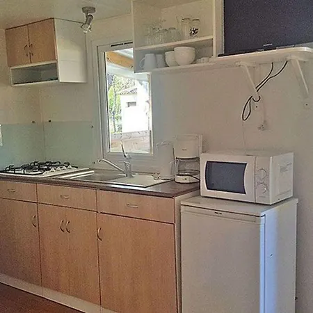 Mobil-home Confortable Avec Terrasse - 4 Pers. - Api-1-52-2149 캠프장