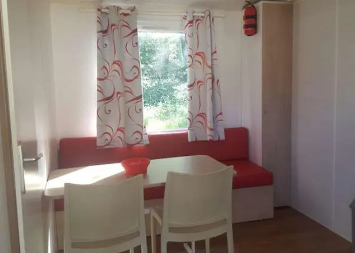 캠프장 Mobil-home Confortable Avec Terrasse - 4 Pers. - Api-1-52-2149 앙뒤즈